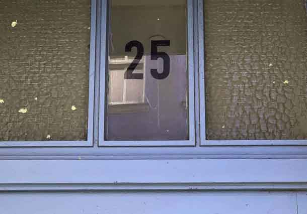 Hausnummer an Berliner Altbau